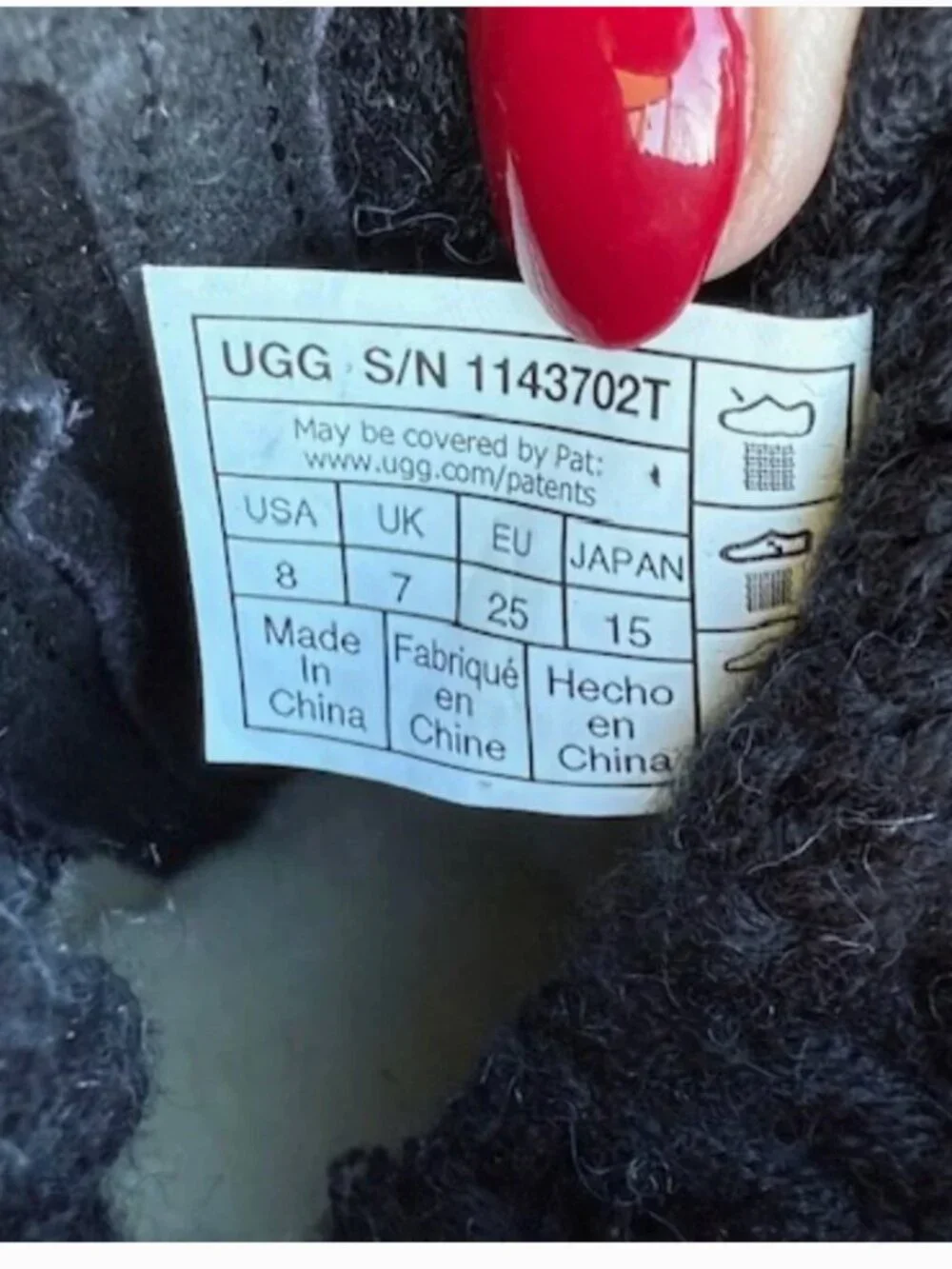 UGG cardi cable  boots new